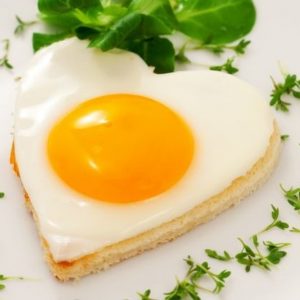 telur ceplok, telur dadar, cara membuat telur ceplok, cara membuat telur dadar, beda gizi antara telur dadar dan telur ceplok, telur dadar vs telur ceplok, mana yang lebih sehat telur dadar atau telur ceplok