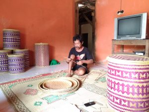 kerajinan bambu jogja, kerajinan bambu cebongan, kerajinan bambu bantul, kerajinan bambu brajan, kerajinan bambu sleman, kerajinan bambu yogyakarta, kerajinan bambu godean, kerajinan bambu tunggak semi, kerajinan bambu kulon progo, kerajinan bambu adalah, kerajinan bambu air mancur, kerajinan bambu anyaman, kerajinan bambu apus, kerajinan bambu anyam, kerajinan akar bambu, kerajinan anyaman bambu berasal dari daerah, kerajinan anyaman bambu adalah, kerajinan anyaman bambu di malang, kerajinan bambu banjarnegara, kerajinan bambu bandung, kerajinan bambu berasal dari daerah, kerajinan bambu boyolali, kerajinan bambu bondowoso, kerajinan bambu bali, kerajinan bambu bogor, kerajinan bambu bekas, kerajinan bambu cina, kerajinan bambu cendani, kerajinan bambu cebongan sleman, kerajinan bambu cimahi, kerajinan bambu cahaya kota magelang jawa tengah, kerajinan bambu celengan, kerajinan bambu ciakar, kerajinan bambu.com, kerajinan bambu di jogja, kerajinan bambu di bali, kerajinan bambu dari tasikmalaya, kerajinan bambu di mojokerto, kerajinan bambu ekspor, kerajinan dari bambu, kerajinan pigura bambu, kerajinan bambu bingkai foto, kerajinan bambu dari kain flanel, fungsi kerajinan bambu, foto kerajinan bambu, finishing kerajinan bambu, contoh kerajinan bambu dan fungsinya, festival kerajinan bambu, kerajinan bambu gelas, kerajinan bambu garut, kerajinan bambu gintangan, kerajinan bambu gunungkidul, kerajinan bambu gresik, kerajinan bambu gantungan kunci, kerajinan bambu gazebo, kerajinan bambu gantung, kerajinan bambu gambar bunga, kerajinan bambu hiasan dinding, kerajinan bambu hoki, kerajinan bambu hias, kerajinan bambu helikopter, kerajinan bambu handicraft, kerajinan bambu hewan, kerajinan hiasan bambu, kerajinan dari bambu hitam, kerajinan bambu lampu hias, kerajinan bambu indah trenggalek, kerajinan bambu indonesia, kerajinan bambu kota yogyakarta daerah istimewa yogyakarta, kerajinan bambu kabupaten sleman daerah istimewa yogyakarta, industri kerajinan bambu, kerajinan bambu jawa timur, kerajinan bambu jepara, kerajinan bambu jember, kerajinan bambu jawa barat, kerajinan bambu jakarta, kerajinan bambu jawa tengah, kerajinan bambu jombang, kerajinan bambu jawa, kerajinan bambu kapal, kerajinan bambu klaten, kerajinan bambu kursi, kerajinan bambu kebumen, kerajinan bambu khas kabupaten kuantan singingi, kerajinan bambu kediri, kerajinan bambu kabupaten bangli bali, kerajinan bambu lombok, kerajinan bambu lamongan, kerajinan bambu lampu, kerajinan bambu lampung, kerajinan bambu lonceng angin, kerajinan bambu lampion, kerajinan bambu luar negeri, kerajinan bambu lampu belajar, kerajinan bambu mudah, kerajinan bambu modern, kerajinan bambu magetan, kerajinan bambu murah jogja, kerajinan bambu menggunakan teknik, kerajinan bambu malang, kerajinan bambu majalengka, kerajinan bambu mekarsari pak man kota malang jawa timur, kerajinan bambu mojokerto, kerajinan bambu ngawi, kerajinan bambu nusantara, kerajinan bambu nganjuk, kerajinan bambu nasi, kerajinan bambu nasional, kerajinan bambu nama, kerajinan bambu pak narwanto bantul daerah istimewa yogyakarta, kerajinan bambu tempat nasi, kerajinan dari bambu nampan, kerajinan bambu ori, kerajinan bambu online, kerajinan bambu obor, kerajinan dari bambu ori, olx kerajinan bambu, olahan kerajinan bambu, kerajinan bambu petung, kerajinan bambu petuk, kerajinan bambu purworejo, kerajinan bambu perahu layar, kerajinan bambu pekanbaru, kerajinan bambu pekalongan, kerajinan bambu paling mudah, kerajinan bambu ponorogo, kerajinan bambu purbalingga, kerajinan bambu rajapolah, kerajinan bambu rumah, kerajinan bambu rotan, kerajinan bambu rumah rumahan, kerajinan ranting bambu, kerajinan bambu dan rotan, kerajinan kayu bambu rotan, kerajinan dari bambu rumah, kerajinan dari bambu rotan, kerajinan bambu suji, kerajinan bambu sukabumi, kerajinan bambu solo, kerajinan bambu semarang, kerajinan bambu simple, kerajinan bambu sukoharjo, kerajinan bambu surabaya, kerajinan bambu sidoarjo, kerajinan bambu tempat pensil, kerajinan bambu temanggung, kerajinan bambu trenggalek, kerajinan bambu termahal, kerajinan bambu tangerang, kerajinan bambu tulungagung, kerajinan bambu tembelang, kerajinan bambu tasikmalaya, kerajinan bambu tutul, kerajinan bambu ukir, kerajinan bambu untuk kolam ikan, kerajinan bambu unik mudah, kerajinan bambu ulir, kerajinan bambu untuk anak sekolah, kerajinan bambu ulir jogja, kerajinan bambu vas bunga, kerajinan bambu vas, kerajinan dari bambu vas bunga, contoh kerajinan vas bambu, video kerajinan bambu, videos kerajinan bambu, kerajinan bambu wulung, kerajinan bambu wonogiri, kerajinan bambu wuluh, kerajinan bambu wonosobo, kerajinan bambu wikipedia, kerajinan warung bambu, kerajinan bambu di wonosari, kerajinan akar bambu wajah, kerajinan dari bambu wikipedia, kerajinan bambu desa wisata lopati, kerajinan bambu yang mudah, kerajinan bambu yang mudah dibuat, kerajinan bambu yang simple, 10 kerajinan bambu, 2 teknik kerajinan dari bambu, kerajinan 2 dimensi dari bambu, kerajinan bambu 3 dimensi, 3 kerajinan bambu, 3 kerajinan dari bambu, 3 model kerajinan bambu, 3 teknik kerajinan bambu, 3 contoh kerajinan bambu, kerajinan 3 dimensi dari bambu, sebutkan 3 kerajinan dari bambu, 4 kerajinan dari bambu, 4 contoh kerajinan dari bambu, 5 kerajinan bambu, 5 kerajinan dari bambu, 5 produk kerajinan anyaman bambu, 7 kerajinan dari bambu,